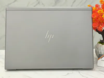 HP ZBook 14U G5 Mobile Workstation – Core i7 | 16GB RAM | 256GB SSD | 14″ FHD Touch Display
